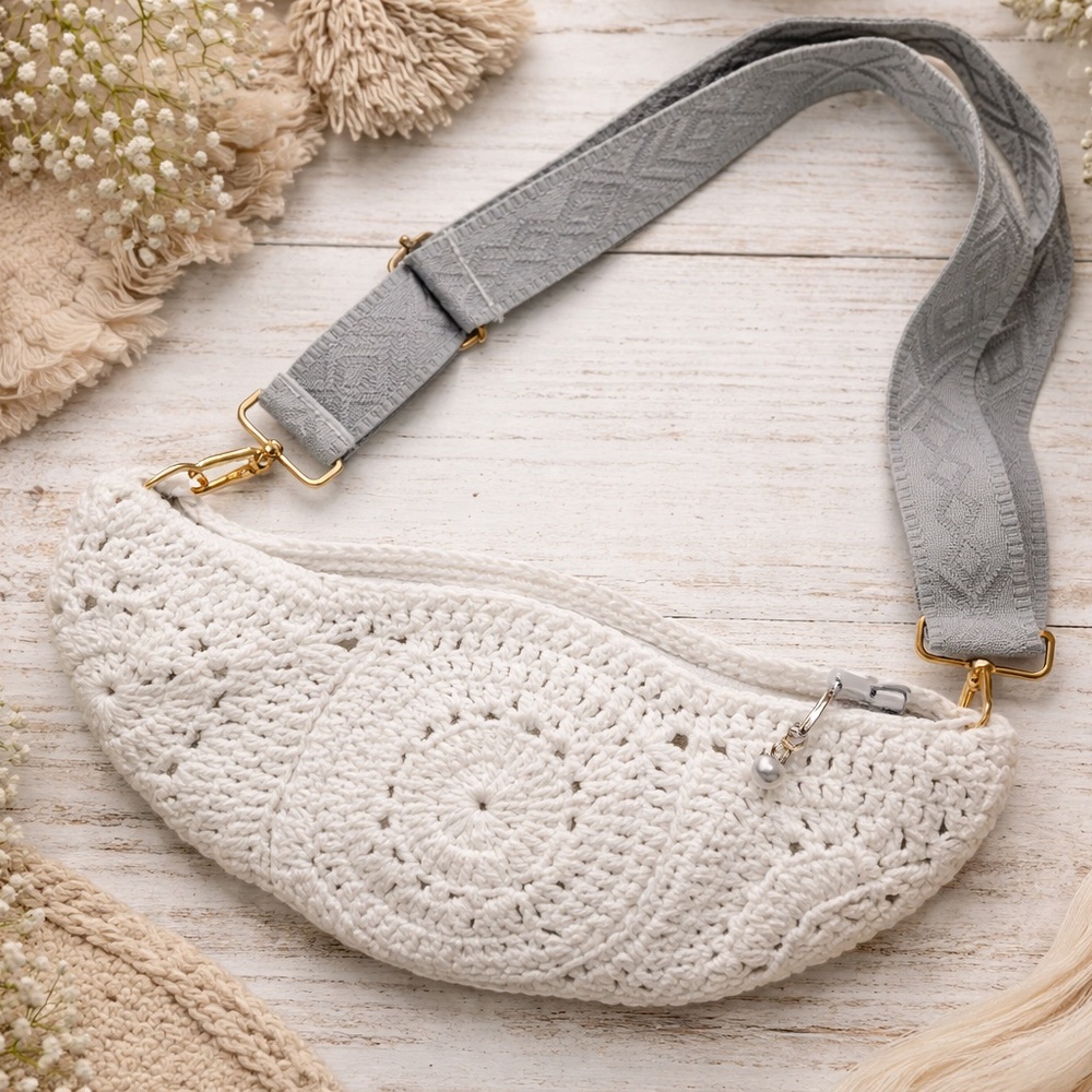 Chic White Crochet Crossbody Bag